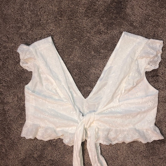 Tie Crop Top - Picture 3 of 5